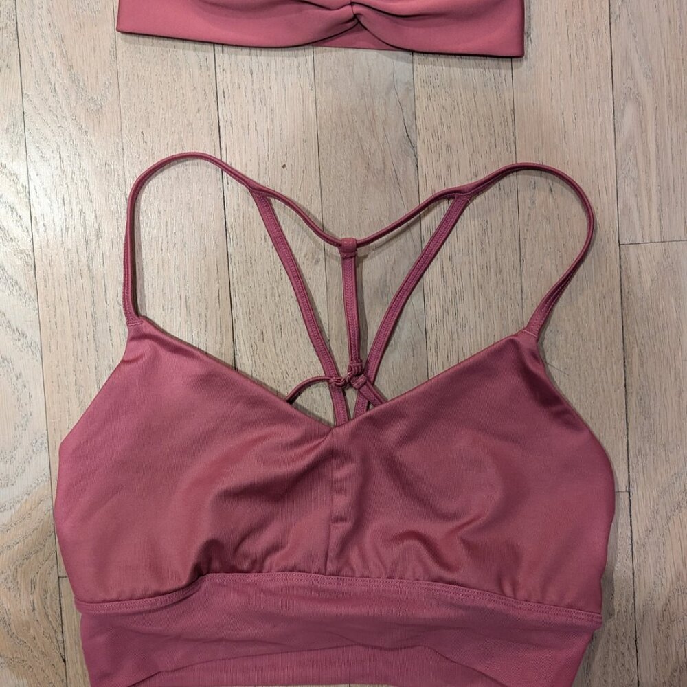 Alo Yoga Strappy Sports Bra Pink M with headband